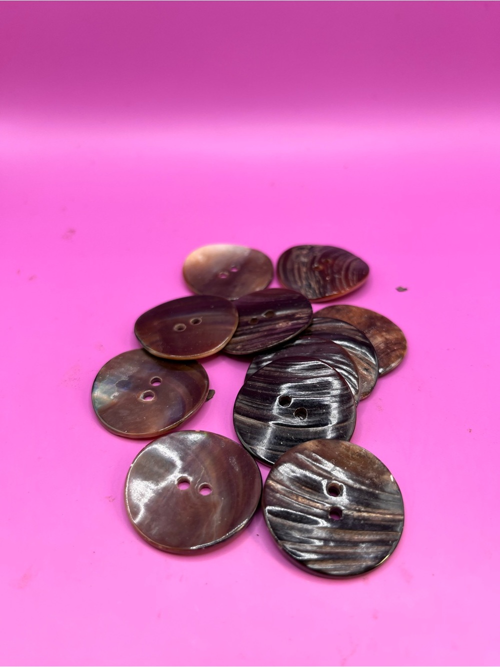 Vintage Natural Shell Button Set in Brown and Black - Women Accessories